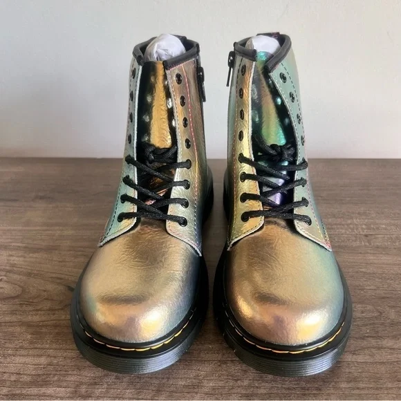 DR. MARTENS Junior 1460 Lace Up Unisex Boots Size 5 or 4 #B1175 B1123 - Picture 3 of 9